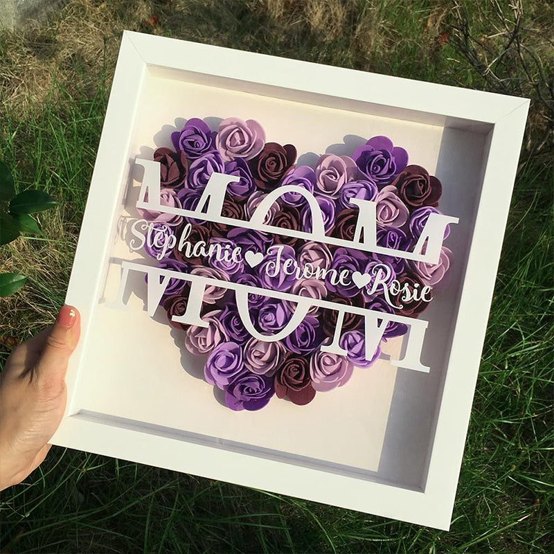 Personalisierte Blumen-Herz-Schattenbox, personalisierter Namens-Rosenrahmen, Blumen-Schattenbox für Mama, Holzblumenrahmen