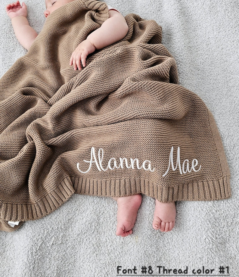 Individuell bestickte Babydecke, bestickter Name, Kinderwagendecke, Geschenk für Neugeborene, weicher, atmungsaktiver Baumwollstrick, Geschenk für Neugeborene, individuelle Babydecke